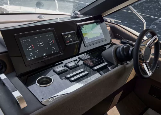 JEANNEAU - PRESTIGE F4 - 16