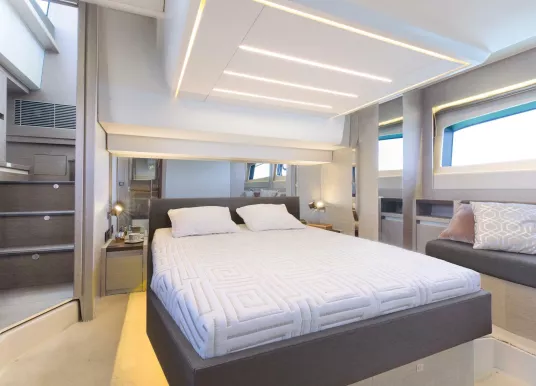 PRESTIGE YACHTS - PRESTIGE 520 - 8