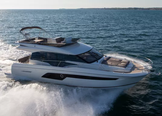 PRESTIGE YACHTS - PRESTIGE 520 - 2