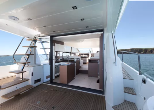 PRESTIGE YACHTS - PRESTIGE 520 - 10
