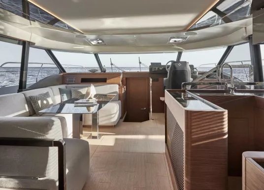 PRESTIGE YACHTS - PRESTIGE M48 - 16