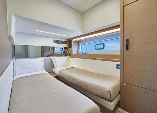 JEANNEAU - PRESTIGE 590 - 14