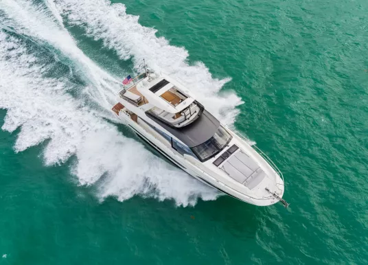 PRESTIGE YACHTS - PRESTIGE 690 FLYBRIDGE - 3