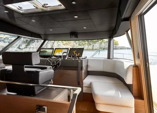 JEANNEAU - PRESTIGE X70 - 17