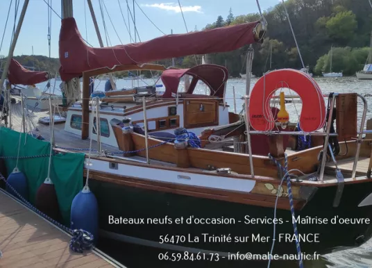 JOHN SEARS - CUTTYHUNK 41 - 42