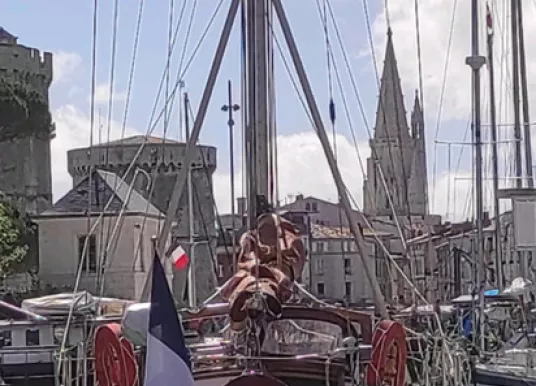 JOHN SEARS - CUTTYHUNK 41 - 49