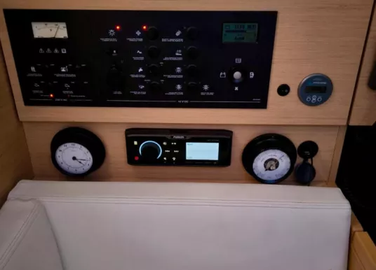 JEANNEAU - SUN ODYSSEY 419 - 17