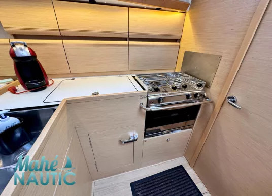 JEANNEAU - SUN ODYSSEY 419 - 29