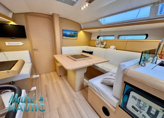 JEANNEAU - SUN ODYSSEY 419 - 6