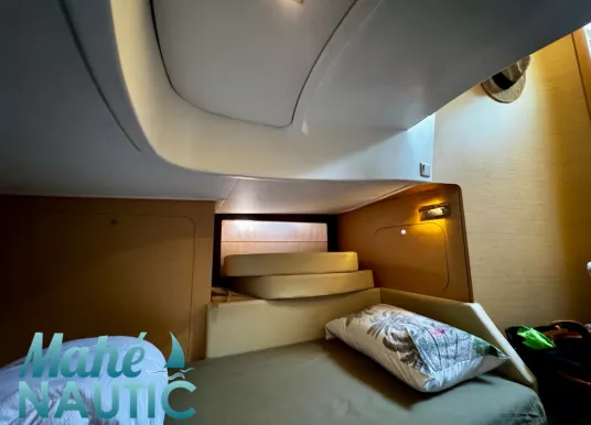 BENETEAU - MONTE CARLO 37 - 17