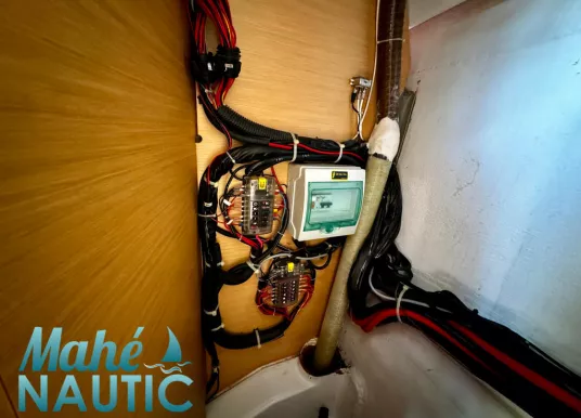 BENETEAU - MONTE CARLO 37 - 30