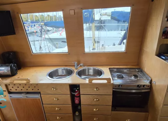 META BOATS - ECOTROLL - 12