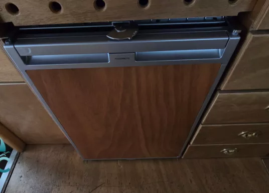 META BOATS - ECOTROLL - 19