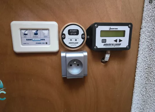 META BOATS - ECOTROLL - 9