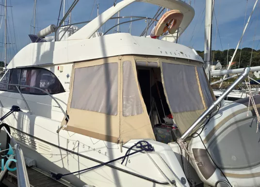 PRESTIGE YACHTS - PRESTIGE 36 FLYBRIDGE - 19