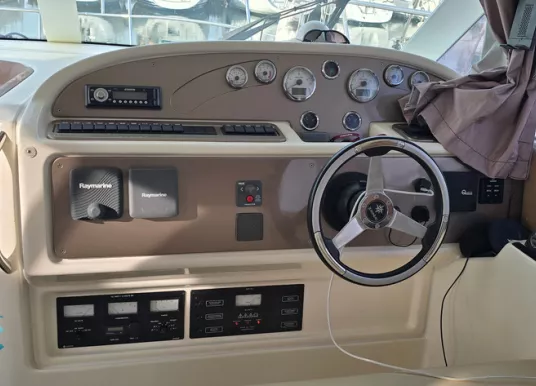 PRESTIGE YACHTS - PRESTIGE 36 FLYBRIDGE - 4