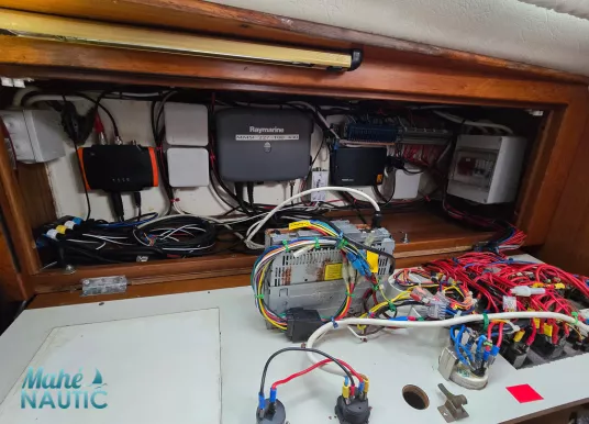 COMFORTINA YACHTS - COMFORTINA 38 - 10