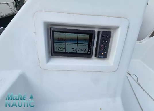 MMW (MARINE MESTRAL WORKS) - MMW 33 - 11