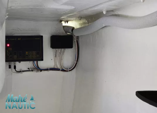 MMW (MARINE MESTRAL WORKS) - MMW 33 - 26