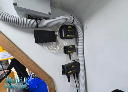 MMW (MARINE MESTRAL WORKS) - MMW 33 - 30