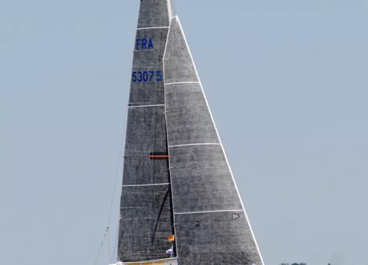 MMW (MARINE MESTRAL WORKS) - MMW 33 - 44