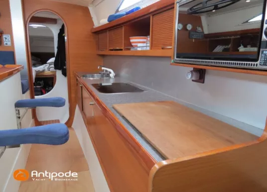 QUORNING BOATS - DRAGONFLY 35 - 15