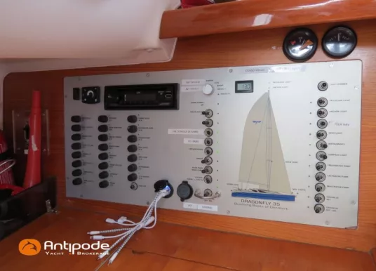 QUORNING BOATS - DRAGONFLY 35 - 22