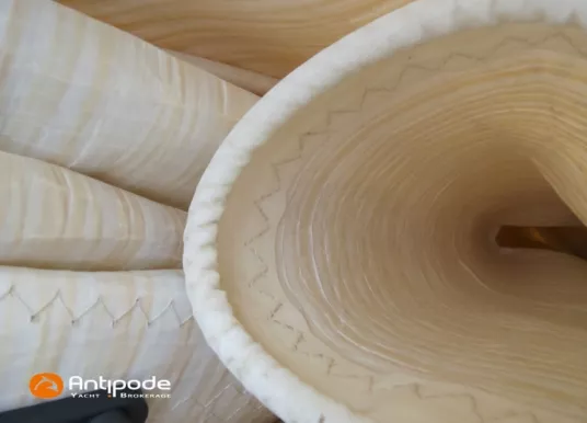 QUORNING BOATS - DRAGONFLY 35 - 51