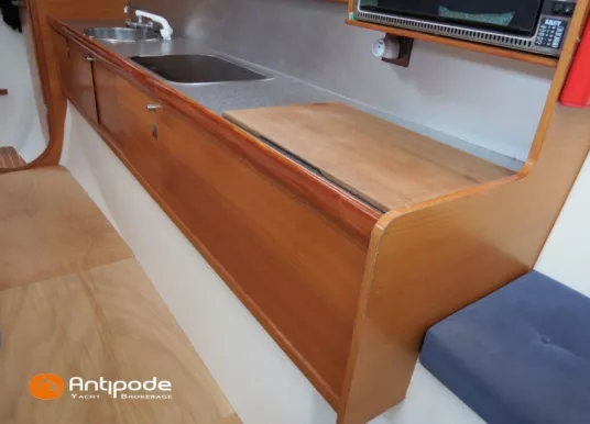 QUORNING BOATS - DRAGONFLY 35 - 8