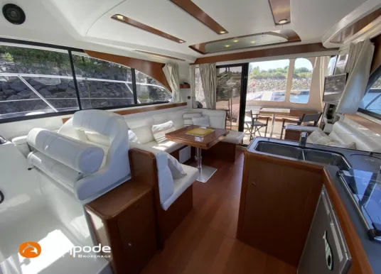 BENETEAU - ANTARES 42 FLY - 8