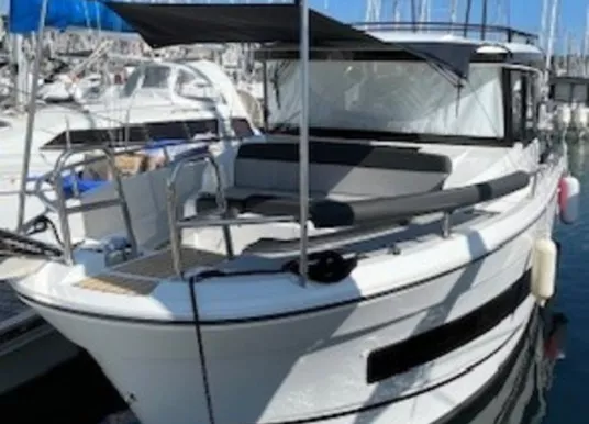 JEANNEAU - MERRY FISHER 895 SPORT - 13