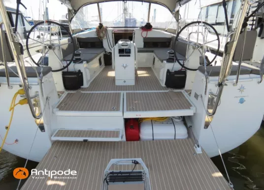 JEANNEAU - SUN ODYSSEY 490 - 2