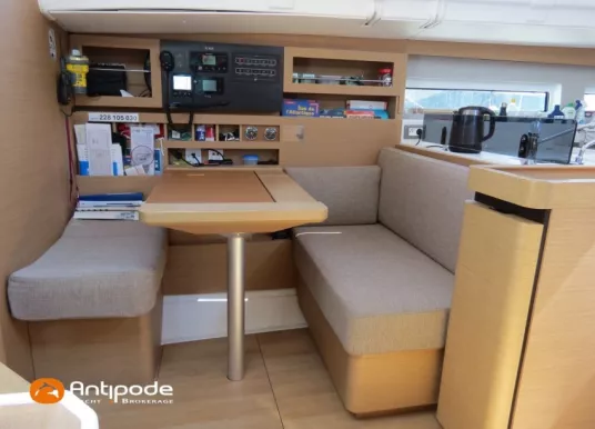 JEANNEAU - SUN ODYSSEY 490 - 21