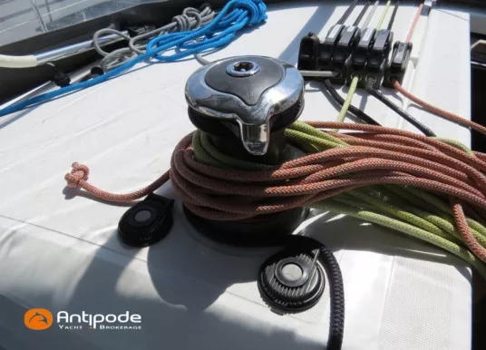 JEANNEAU - SUN ODYSSEY 490 - 66