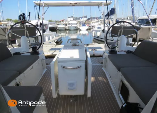 JEANNEAU - SUN ODYSSEY 490 - 86