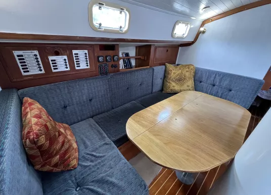 FREEDOM YACHTS - FREEDOM 35 - 2