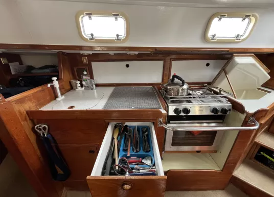 FREEDOM YACHTS - FREEDOM 35 - 19