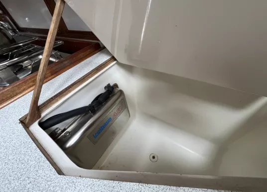 FREEDOM YACHTS - FREEDOM 35 - 20