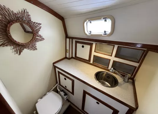 FREEDOM YACHTS - FREEDOM 35 - 4