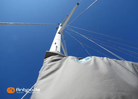 DELPHIA YACHTS - DELPHIA 33 - 38