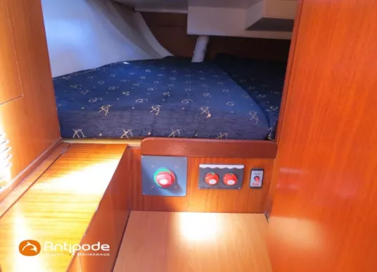 DELPHIA YACHTS - DELPHIA 33 - 9