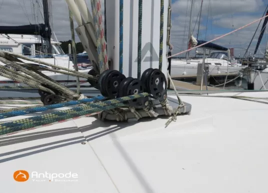 POGO STRUCTURES - POGO 30 - 31