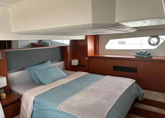 PRESTIGE YACHTS - PRESTIGE 460 - 2