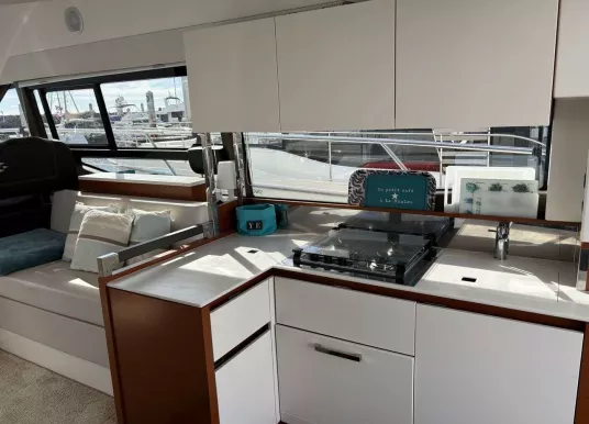 PRESTIGE YACHTS - PRESTIGE 460 - 8