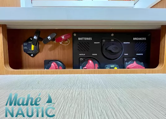 BENETEAU - SWIFT TRAWLER 35 - 23