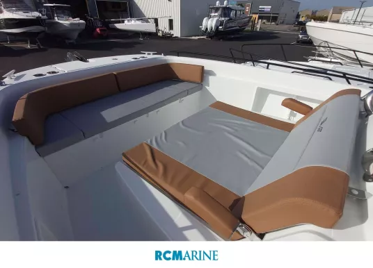BENETEAU - FLYER 9 SPACEDECK - 8