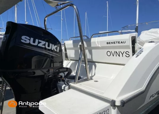 BENETEAU - FLYER 7 - 8