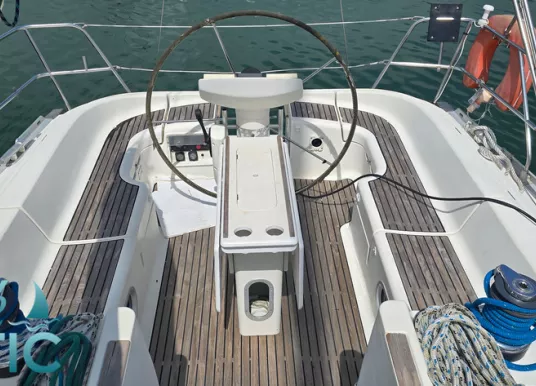 JEANNEAU - SUN ODYSSEY 42.2 - 18