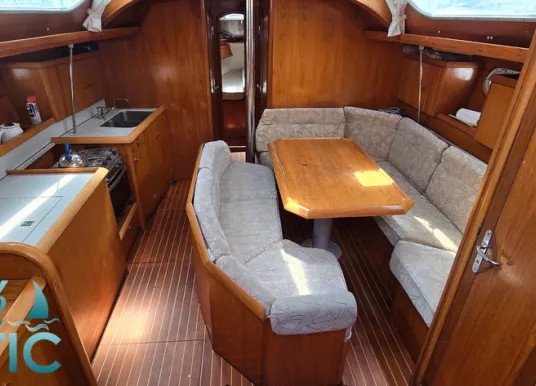 JEANNEAU - SUN ODYSSEY 42.2 - 6