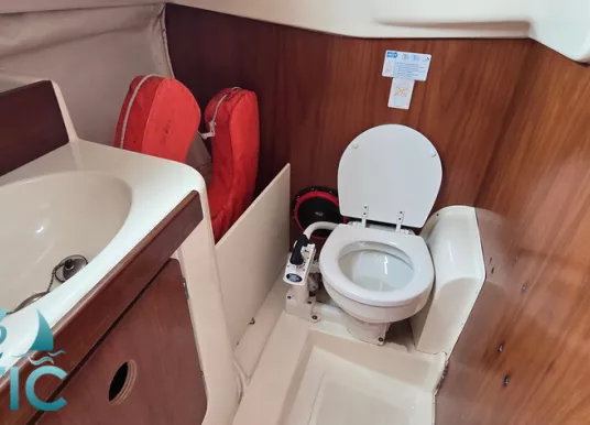 JEANNEAU - SUN 2500 - 14